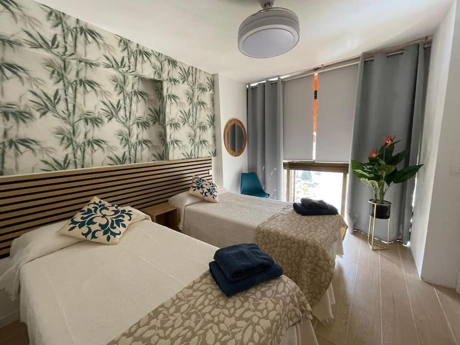 Aras Apartamento Levante ベニドルム エクステリア 写真